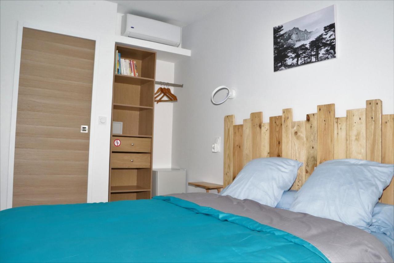 Chambre D'Hotes Mantei Castirla エクステリア 写真